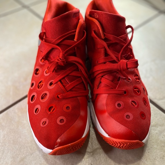 Nike Zoom Hyperquickness 2015 TB Basketball Shoes 749883-606 Unvrsty Red/Bright - Picture 4 of 9